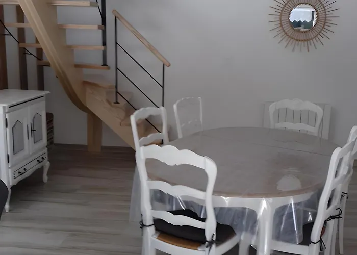 Holiday home Ranch Tirepied-sur-See